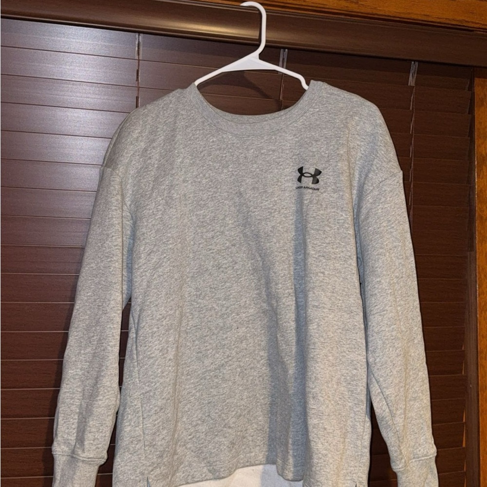 Under Armour Gray Sweatshirt